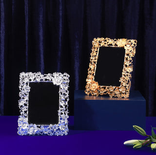 Crafted flower photo frame