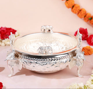 Urli with Elephant trunk legs